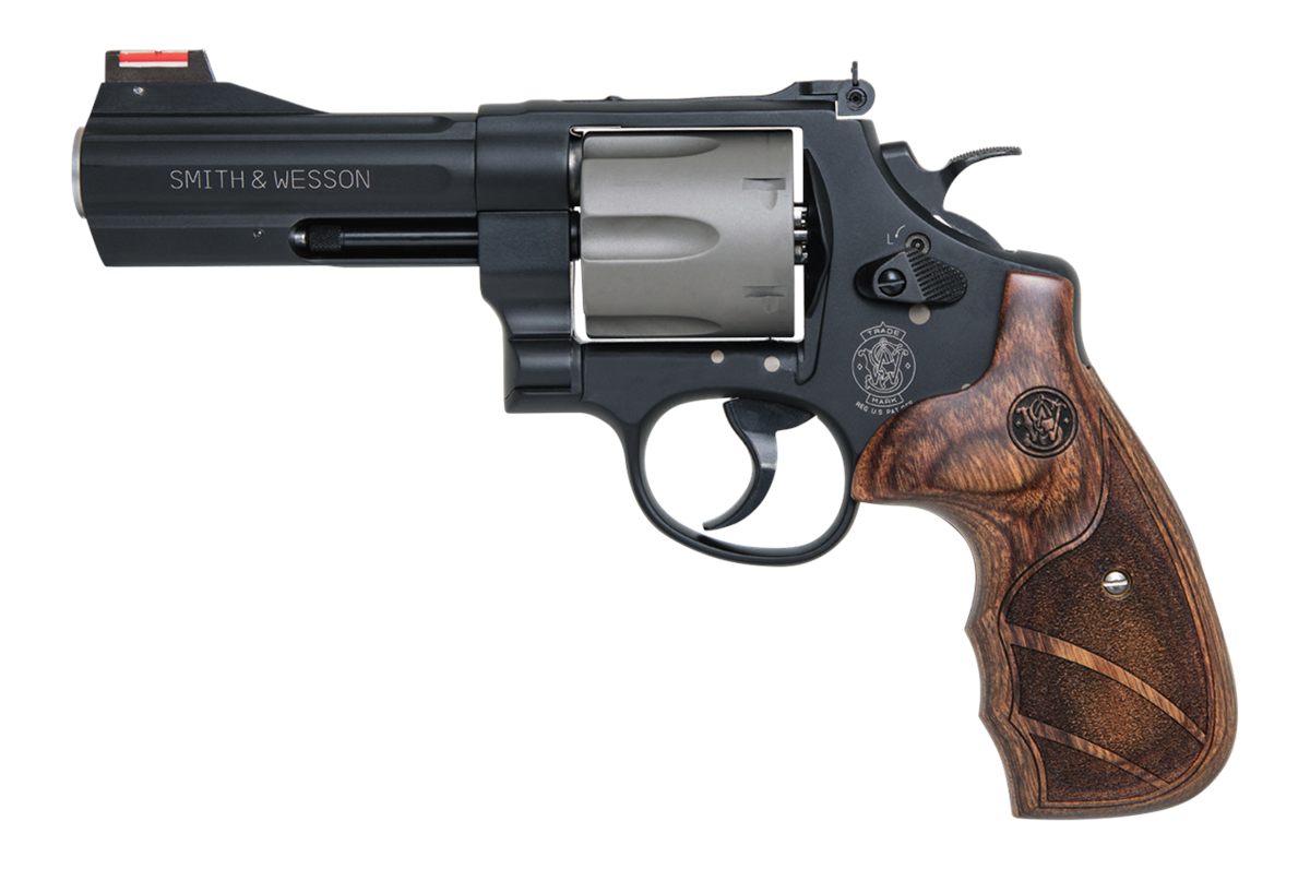 Smith Wesson 163414 329 Personal Defense 44 Rem Mag 6rd 4.13in Black Stainl view 2