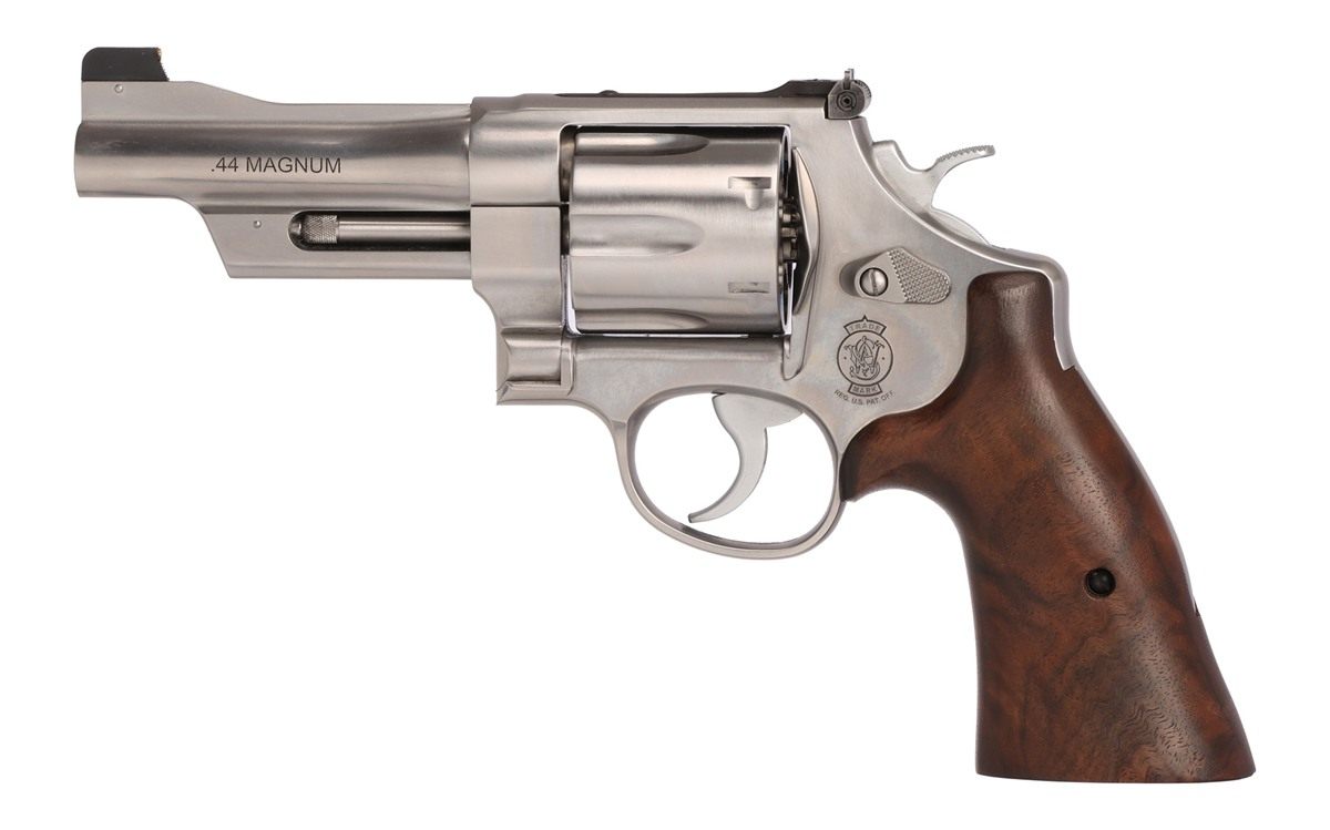 Smith and Wesson 629 Mountain GUN 44MAG 4in SS
