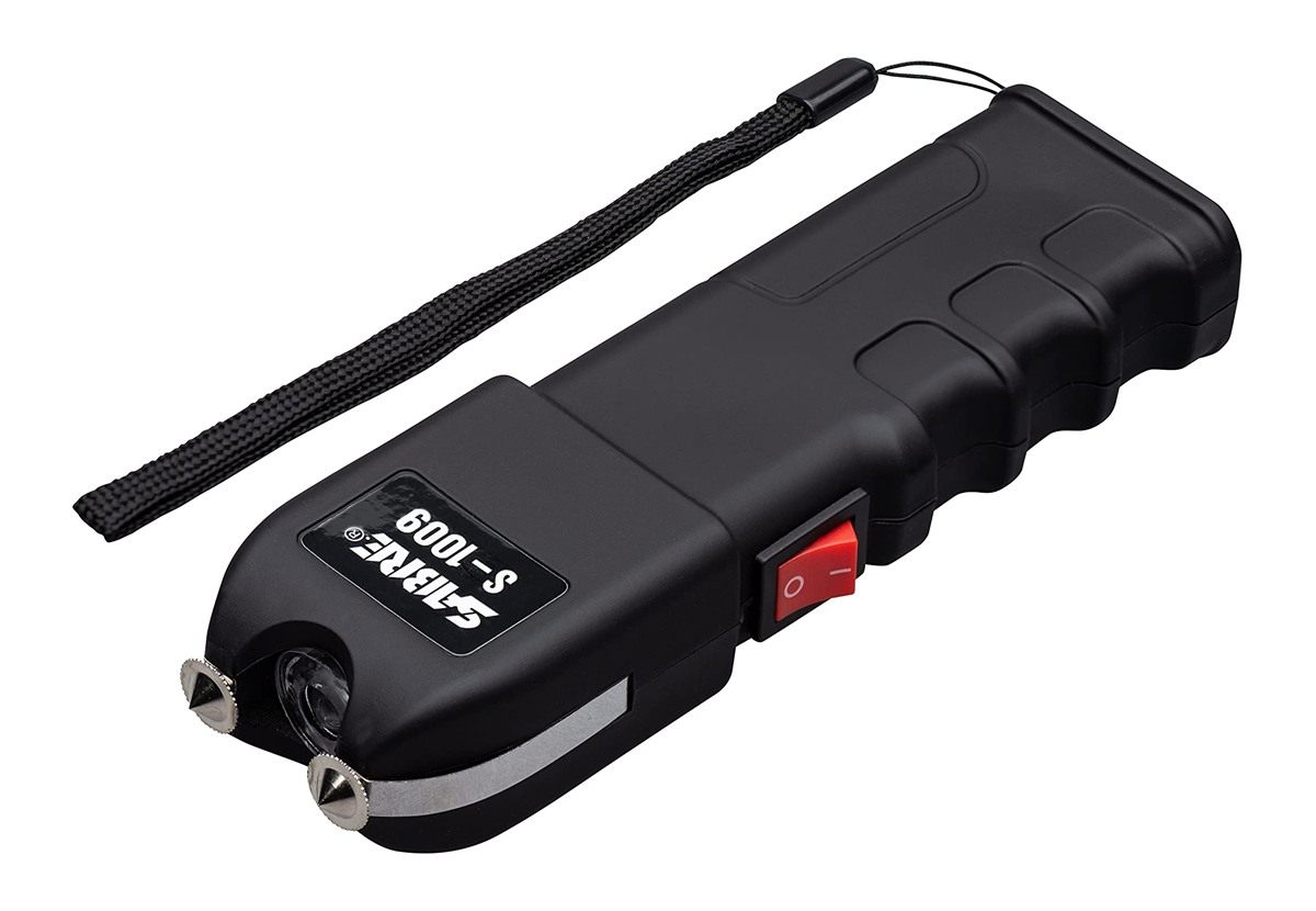 Sabre 2-in-1 Stun Gun with Flashlight and Anti-Grab Bar Technology, Painful