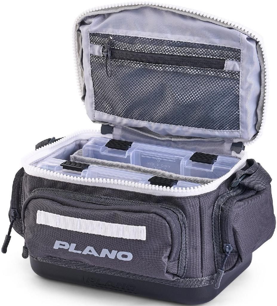 Plano Weekend 3500 Tackle Bag, Cutting-Edge Fishing Molded Waterproof Base