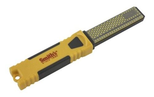 Smith's DCS4 4 Diamond Combination Sharpener - Double Sided Stone - Outdoor view 2