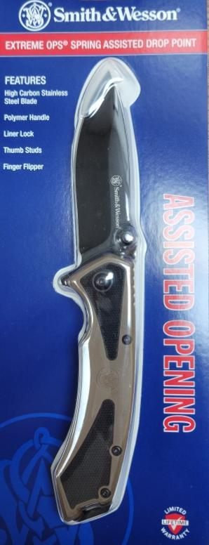 Smith Wesson Extreme Ops Spring Assist Folding Knife 3-1/4in Drop Point Bla