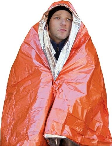 Tender Survive Outdoors Longer 01401222 SOL Emergency Blanket Warmth Waterp view 2