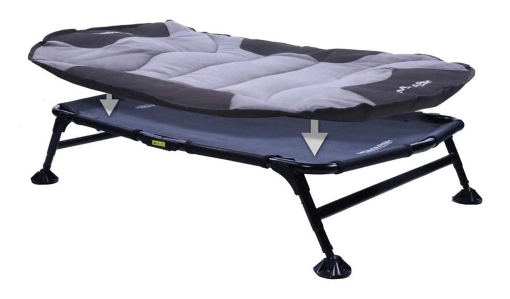 Higdon Outdoors MOmarsh Home Cot Elevated Pet Bed Grey