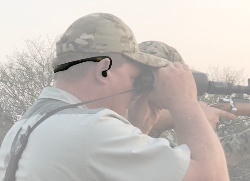 Pro Ears Stealth 28 Buds, Electronic Noise Amplification, dB Hearing Behind view 3