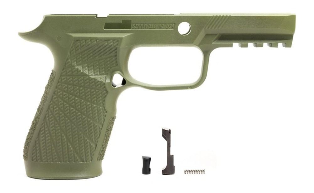 Wilson Combat Grip Module for Sig P320 Carry No Manual Safety Green view 2