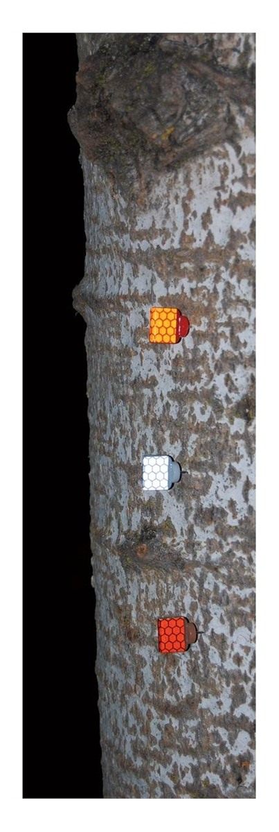 HME Products Reflective Wing Tack (25 Pack)- White
