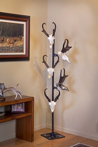 SKULL HOOKER TROPHY TREE W/ 5 BRACKETS CUSTOMIZABLE DISPLAY view 4