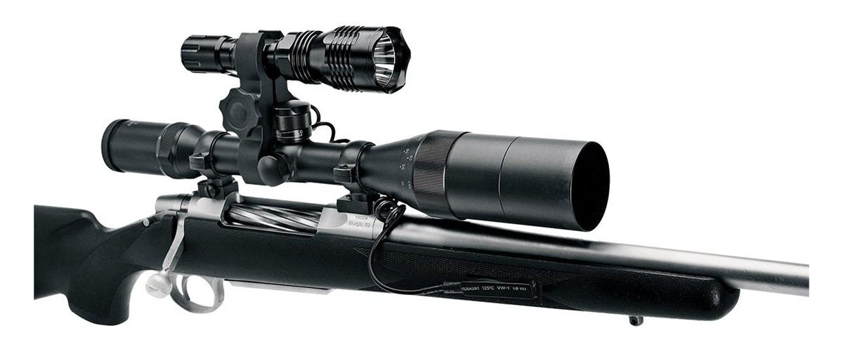 GSM Outdoors Cyclops CYC-VB250NC Varmint Light 250 Lumen Green LED Black An view 4