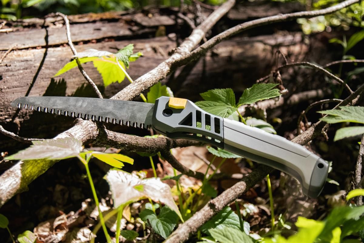 Hawk Wood Saw | Durable Corrosion-Resistant High Carbon Steel Folding Hand view 2