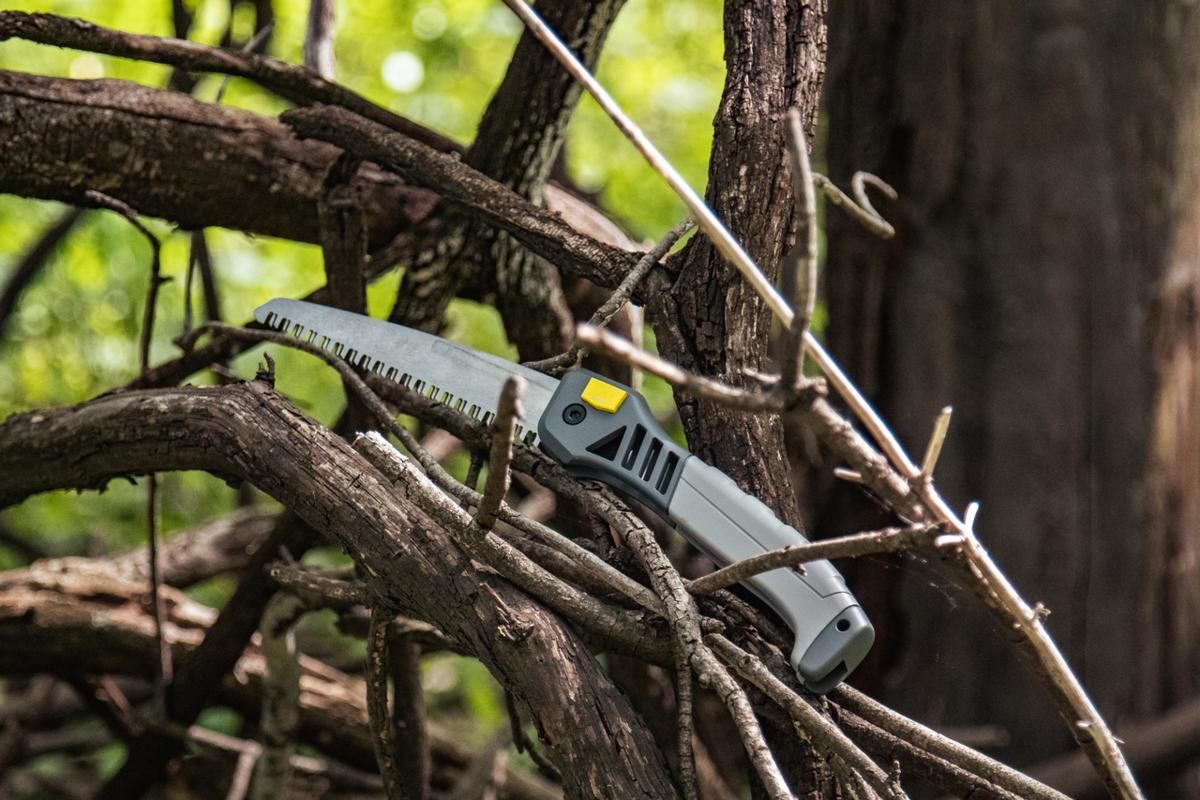 Hawk Wood Saw | Durable Corrosion-Resistant High Carbon Steel Folding Hand view 3