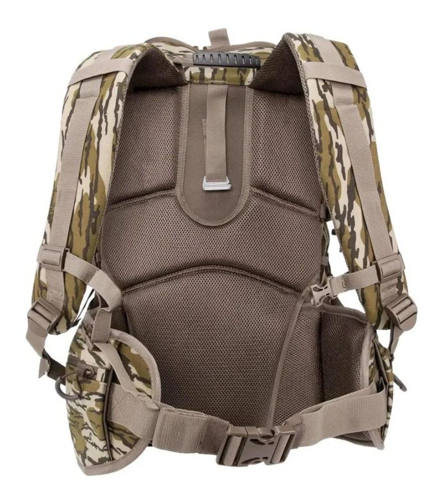 GSM Outdoors Muddy MUD-BPK-1500MO Pro 1500 Hunting Pack Mossy Oak Bottomlan view 3