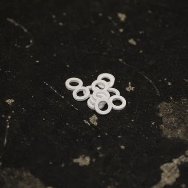 GrovTec 12 Spacers, White