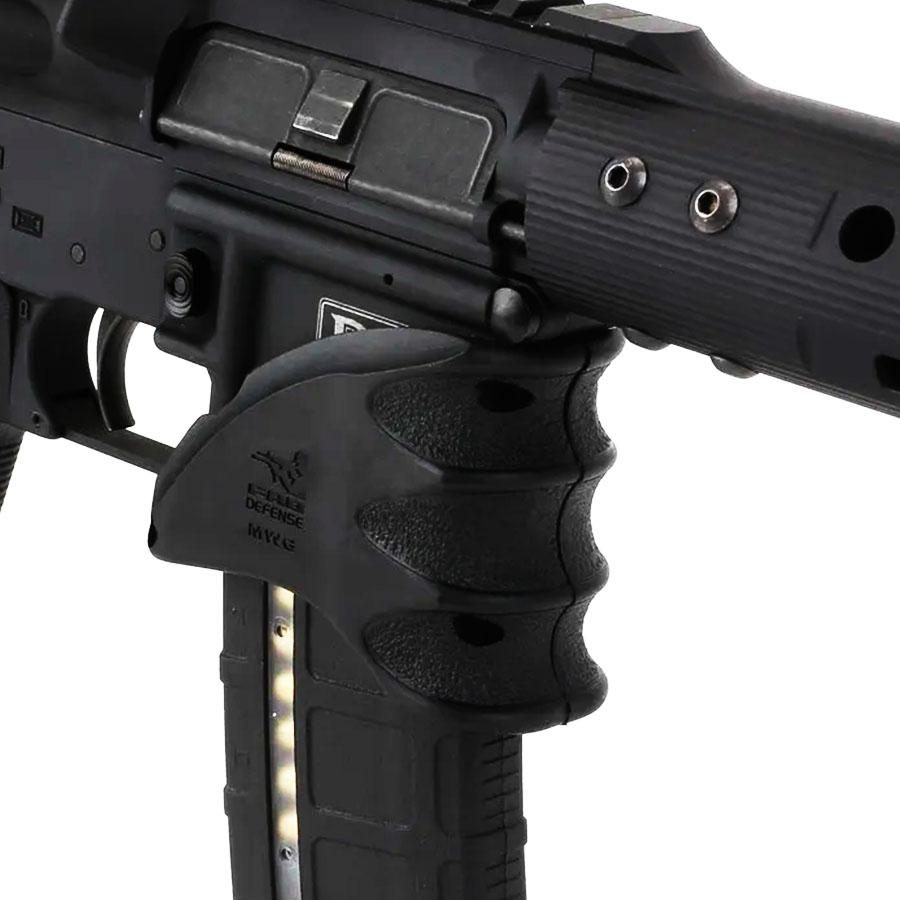 FAB Defense Fxmwg MWG Mag-Well Grip and Funnel for 5.56x45mm Nato M16 Black view 2